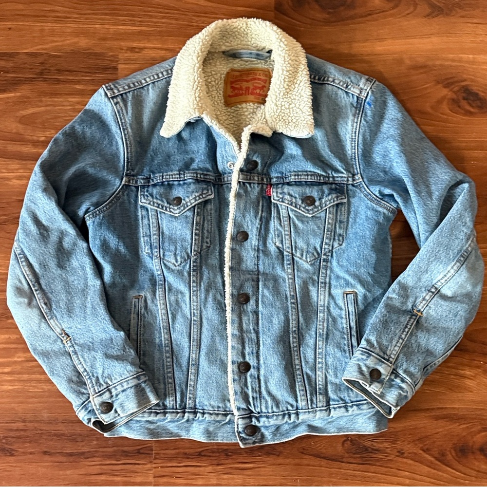 Levi's Light Blue Denim Jacket with Cream Sherpa XS Men / M Women’s